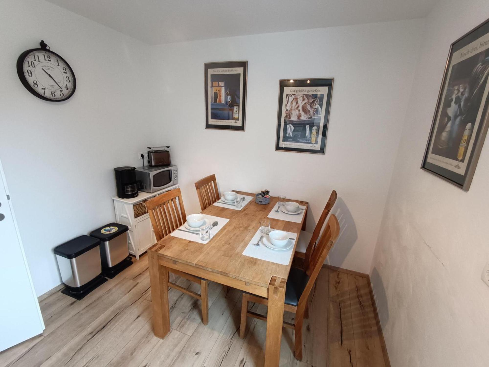 Ferienwohnung Am Rathaus ลันท์ชตูห์ล ภายนอก รูปภาพ