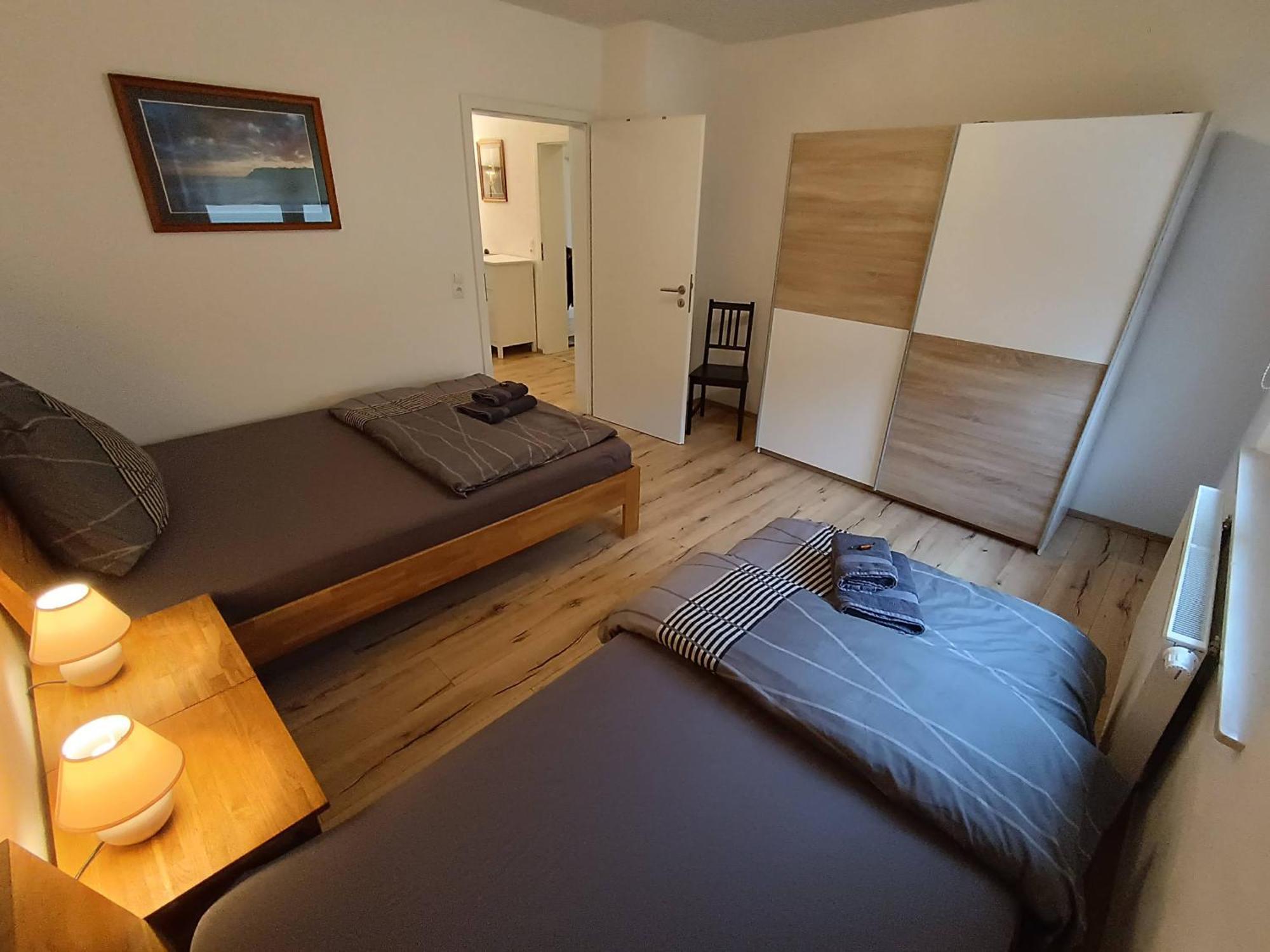 Ferienwohnung Am Rathaus ลันท์ชตูห์ล ภายนอก รูปภาพ