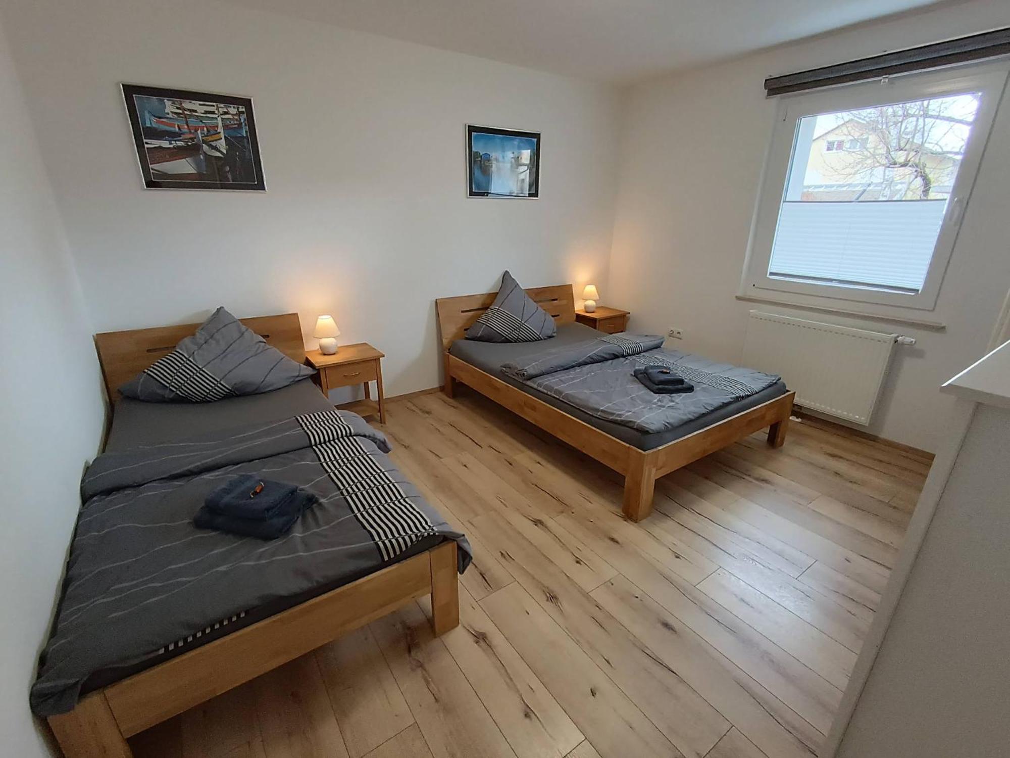 Ferienwohnung Am Rathaus ลันท์ชตูห์ล ห้อง รูปภาพ
