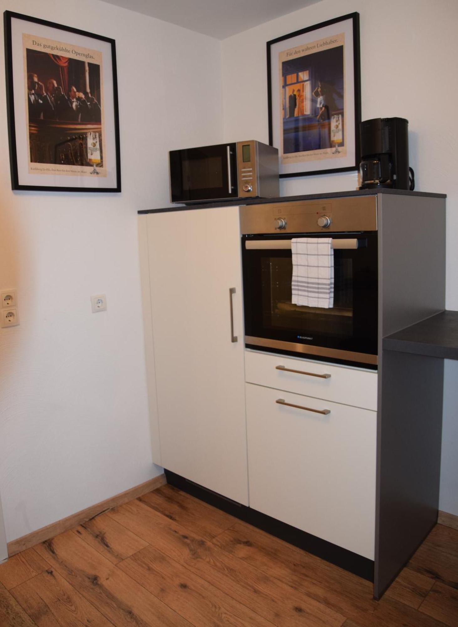 Ferienwohnung Am Rathaus ลันท์ชตูห์ล ภายนอก รูปภาพ