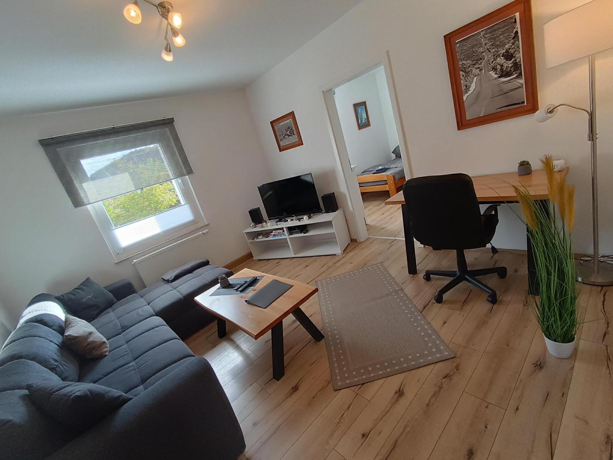 Ferienwohnung Am Rathaus ลันท์ชตูห์ล ภายนอก รูปภาพ