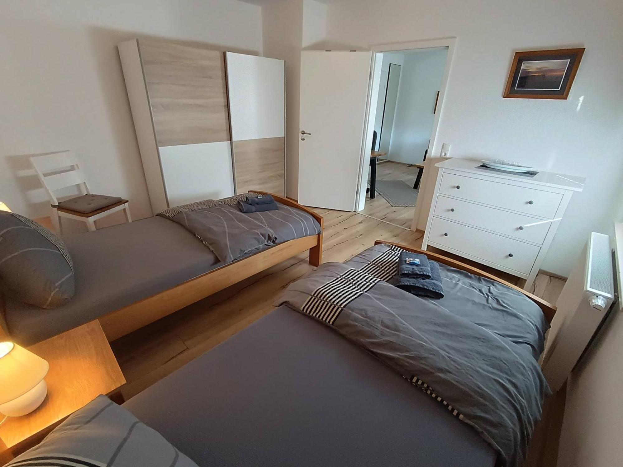 Ferienwohnung Am Rathaus ลันท์ชตูห์ล ภายนอก รูปภาพ
